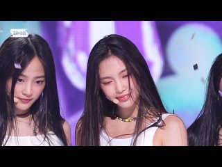 newjeans - attention (hyein fancam) [ 4k] attention (newjeans hyein facecam) @sbs inkigayo 220814-(1080p)